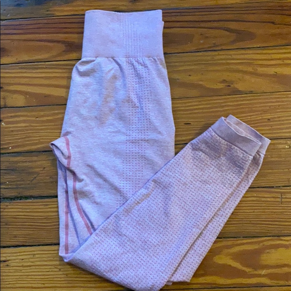 CROSS1946 “Seamless” workout leggings